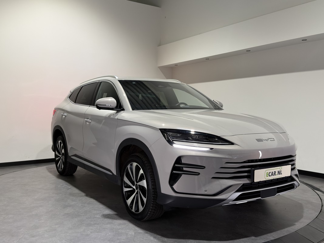 BYD SEAL U