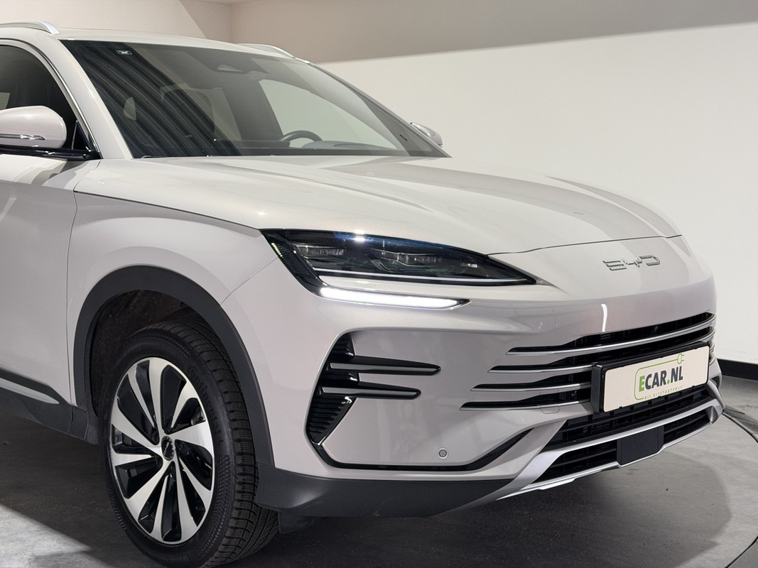 BYD SEAL U