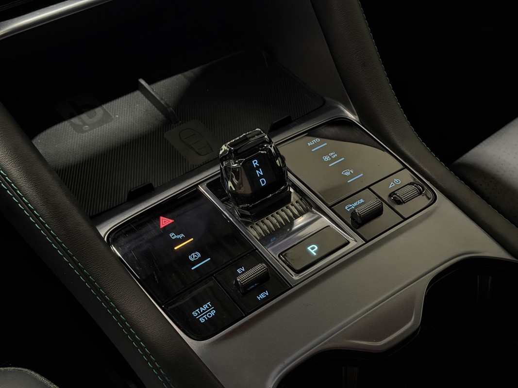 BYD SEAL U