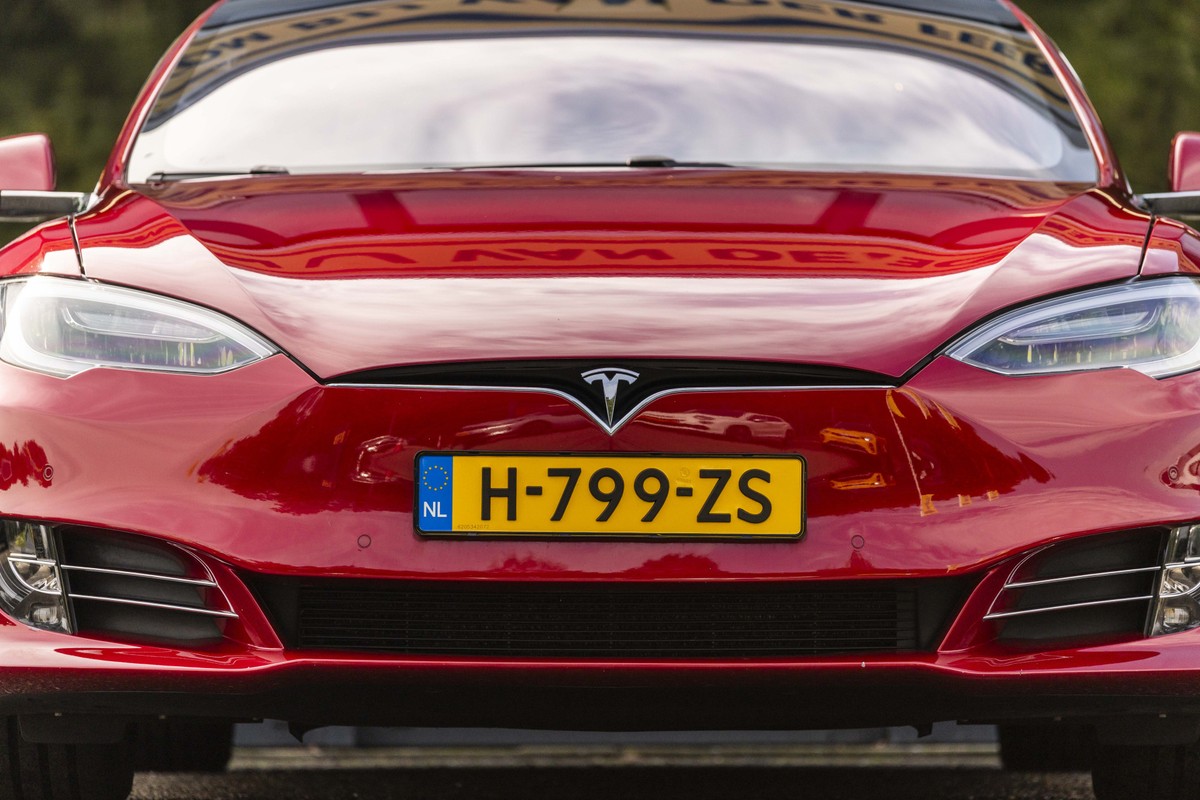 Tesla Model S