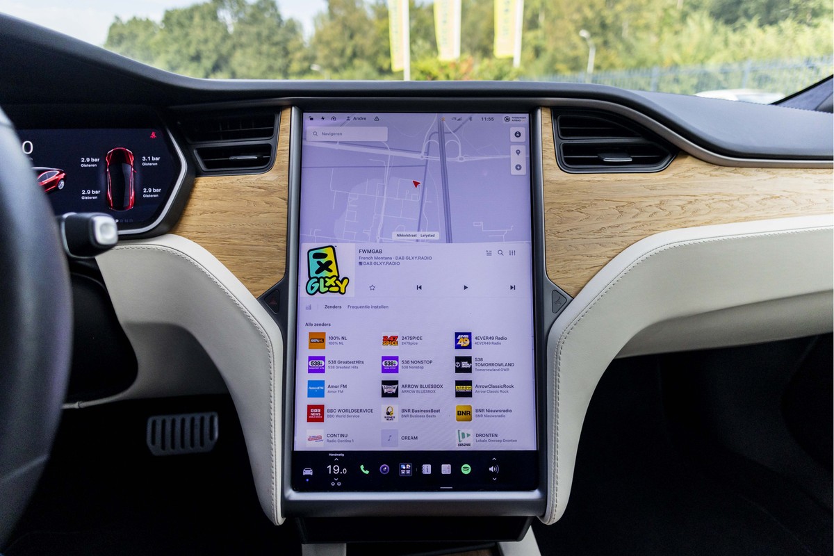 Tesla Model S