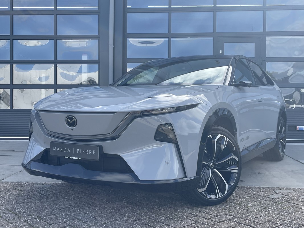 Mazda CX-6e