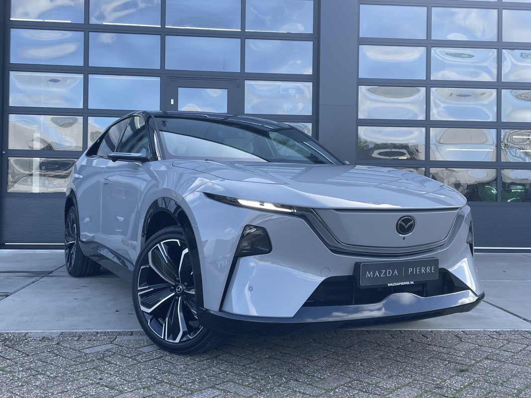 Mazda CX-6e