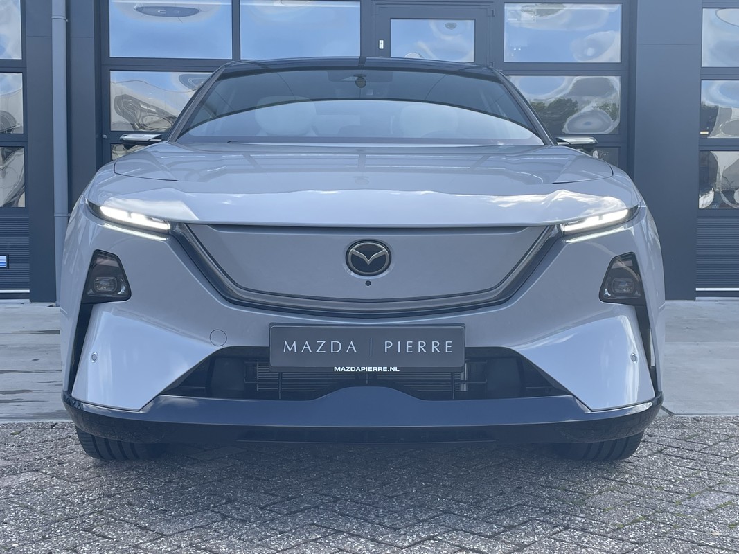 Mazda CX-6e