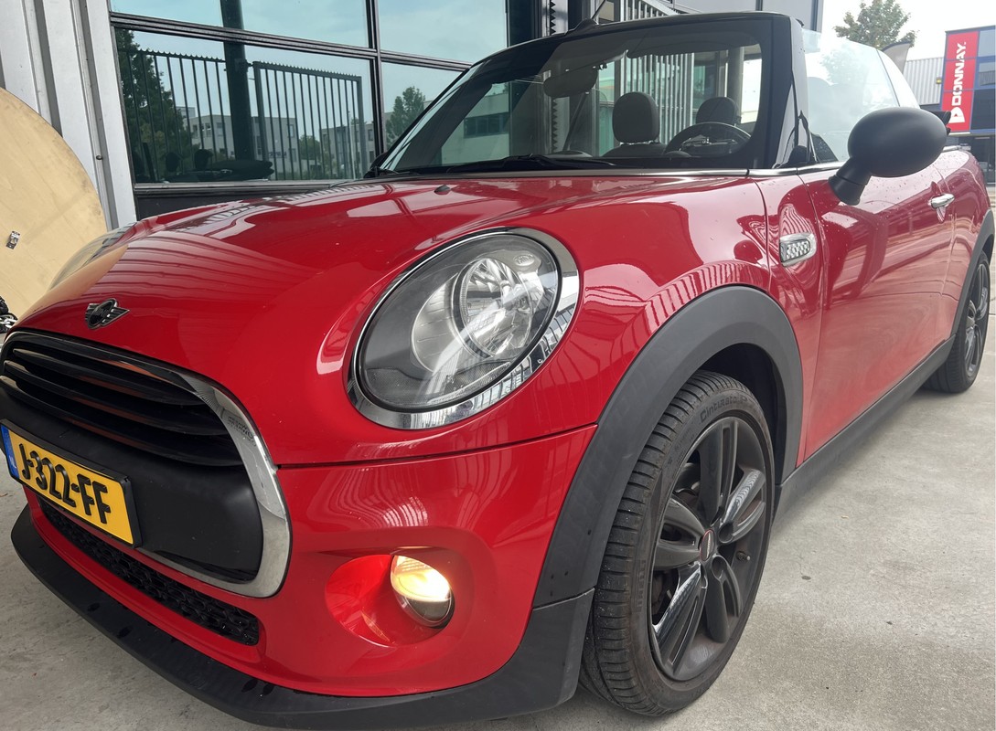 MINI One Cabrio