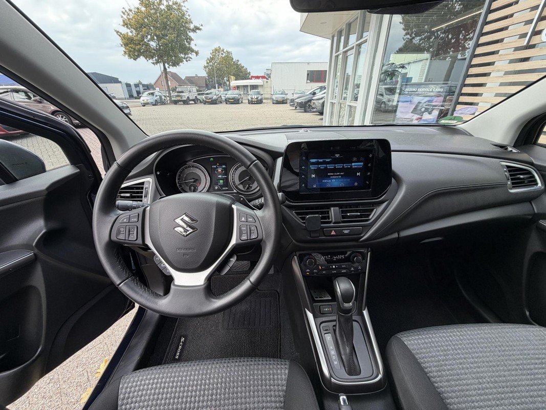 Suzuki S-Cross