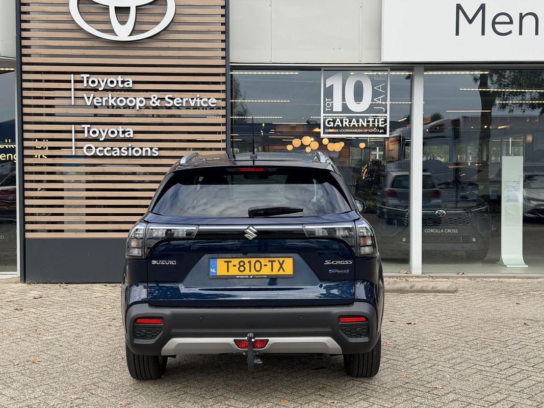 Suzuki S-Cross