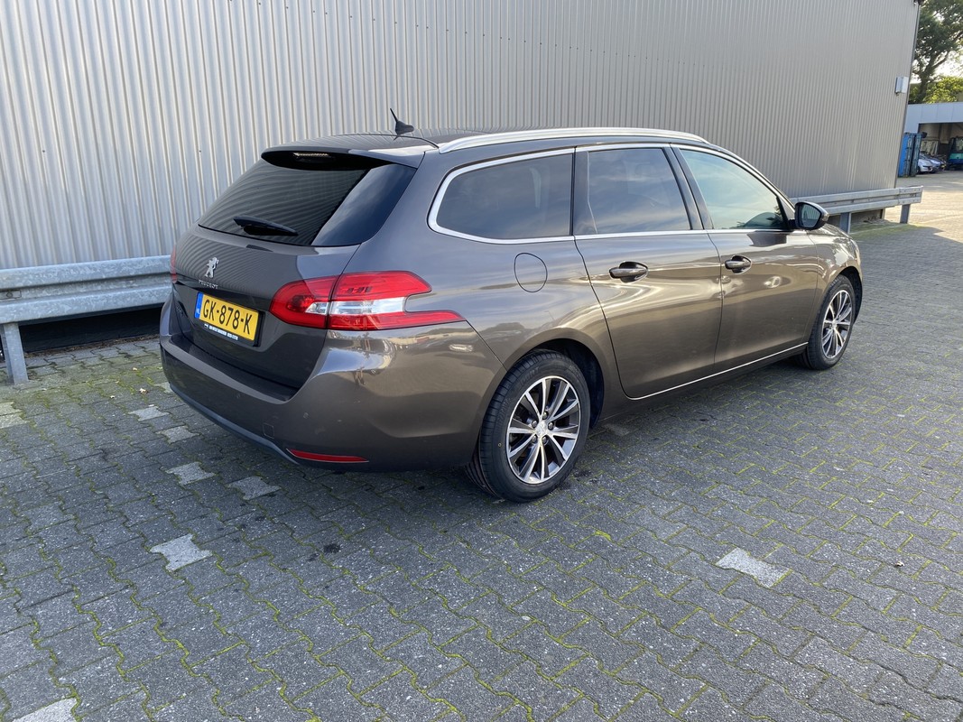 Peugeot 308