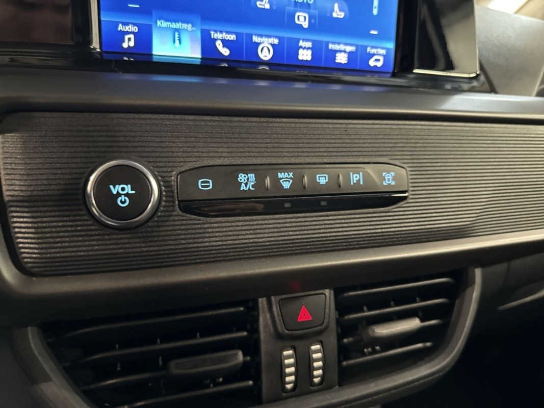 Ford Transit Courier