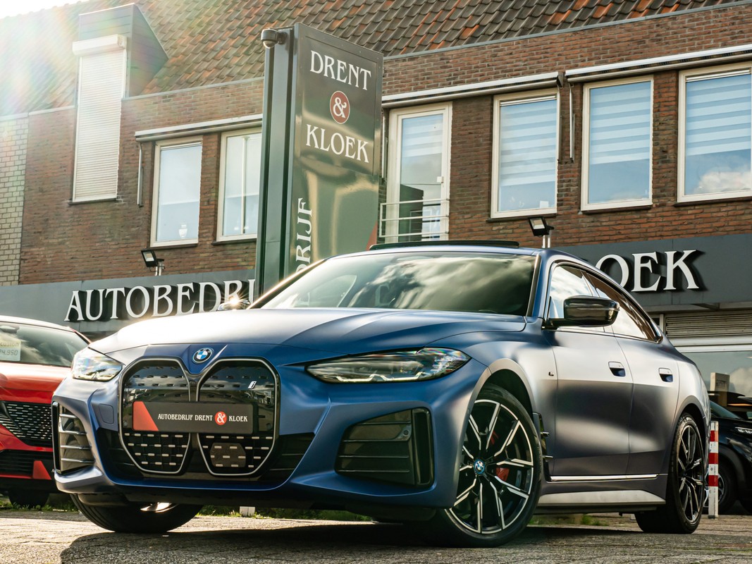 BMW i4