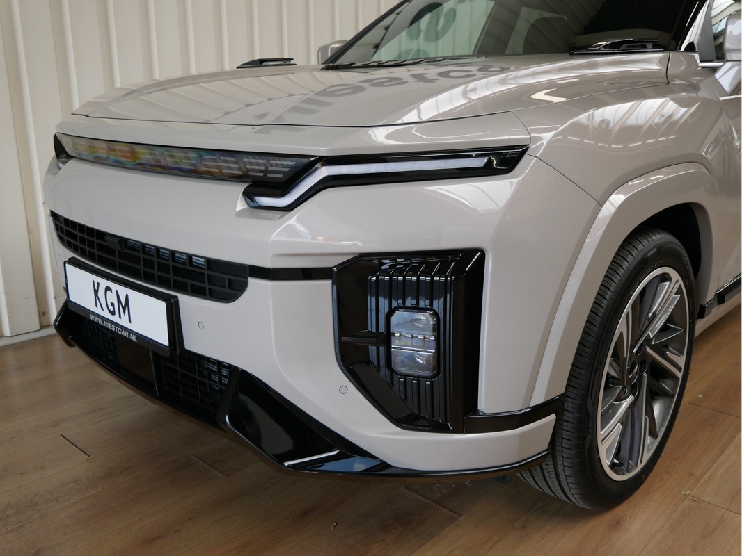 KGM Actyon