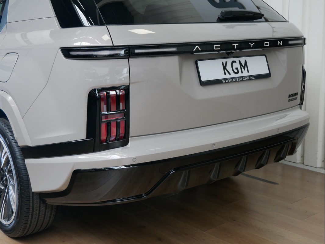 KGM Actyon