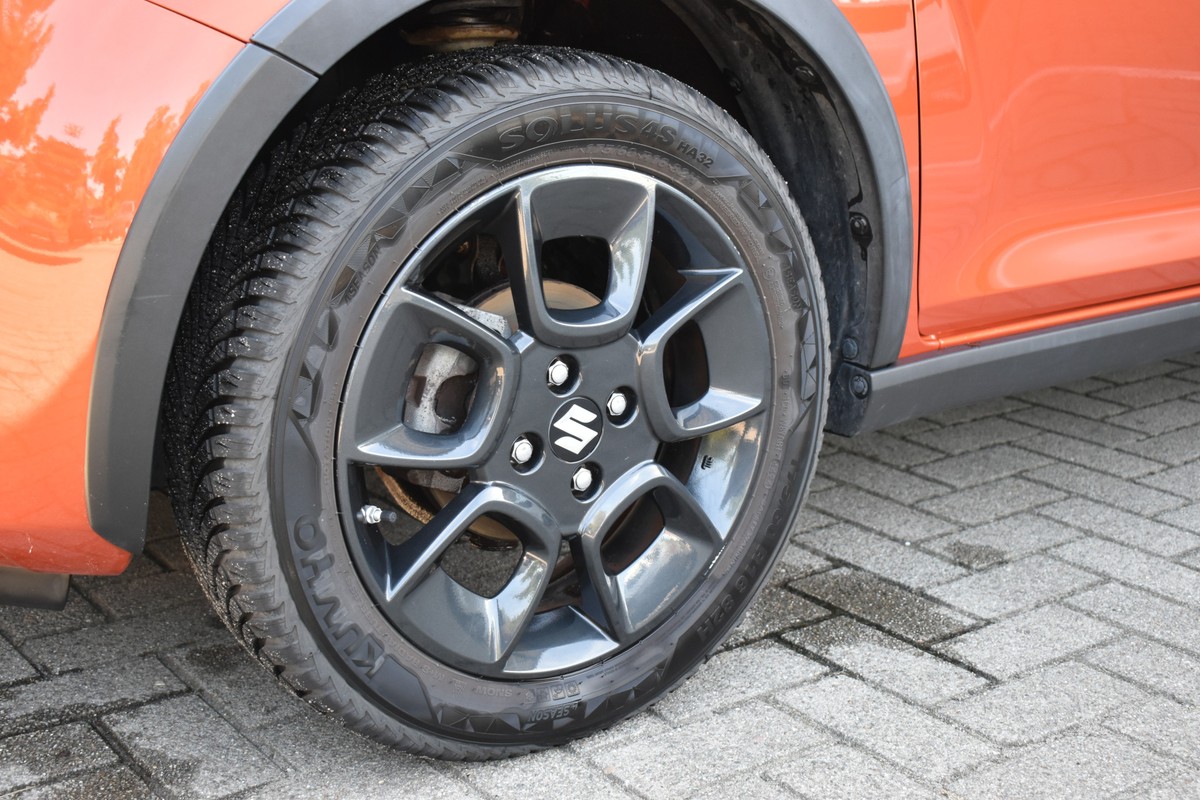 Suzuki Ignis
