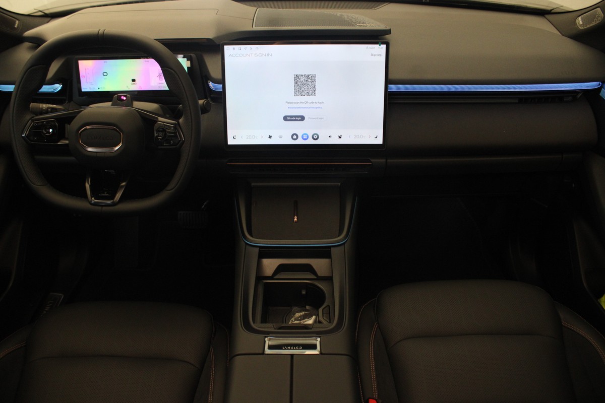 Lynk & Co 08