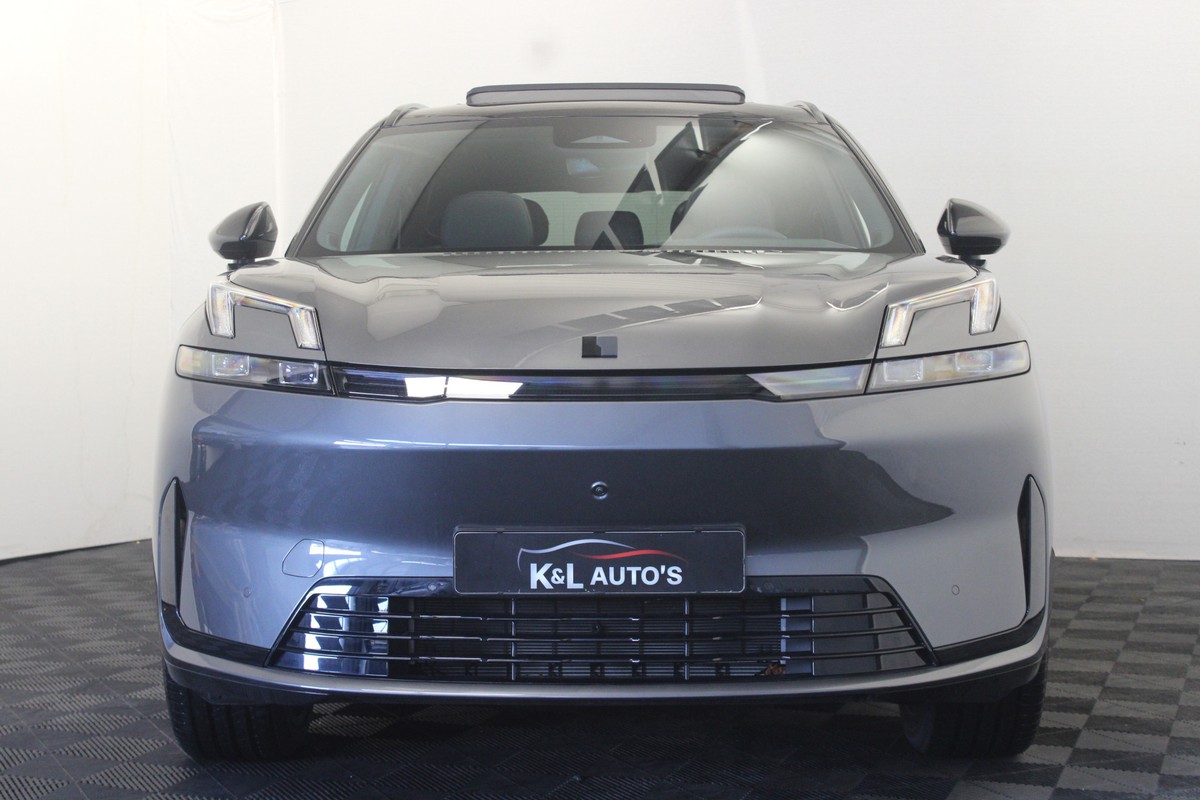 Lynk & Co 08