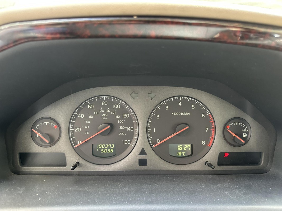 Volvo XC70