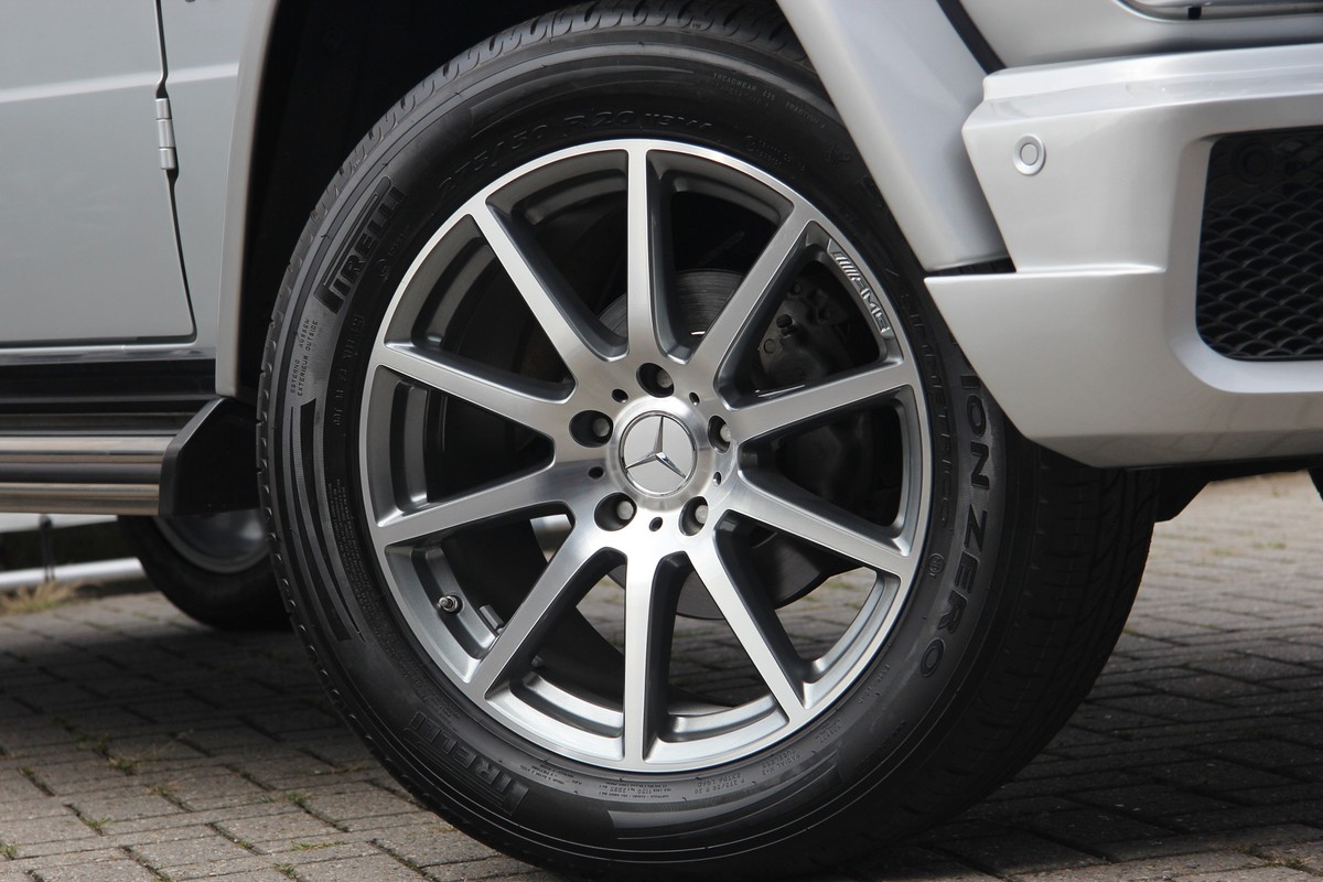 Mercedes-Benz G-Klasse