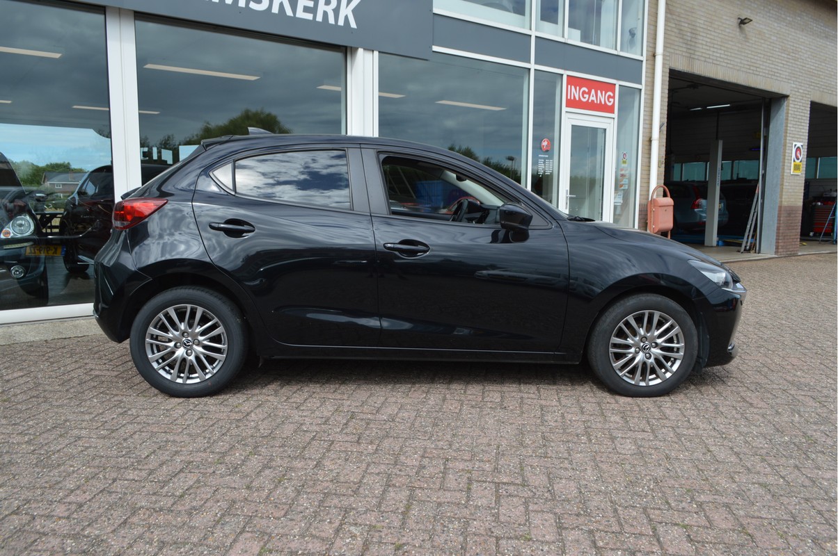 Mazda 2