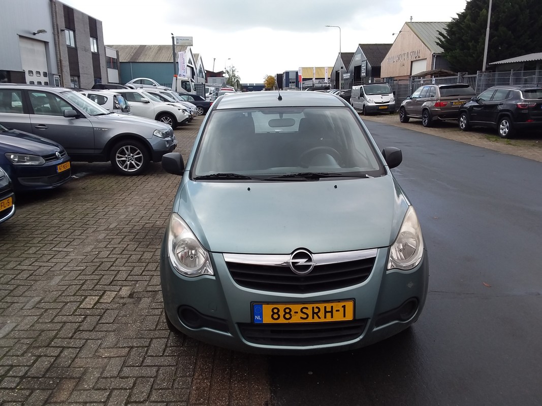 Opel Agila
