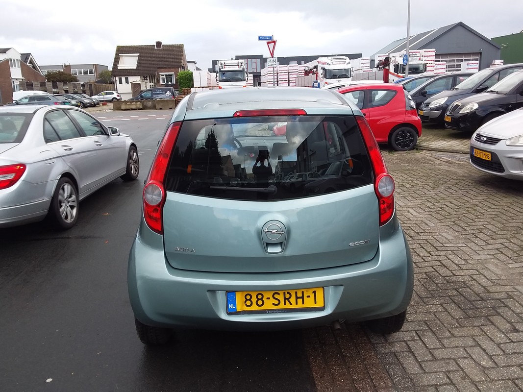Opel Agila