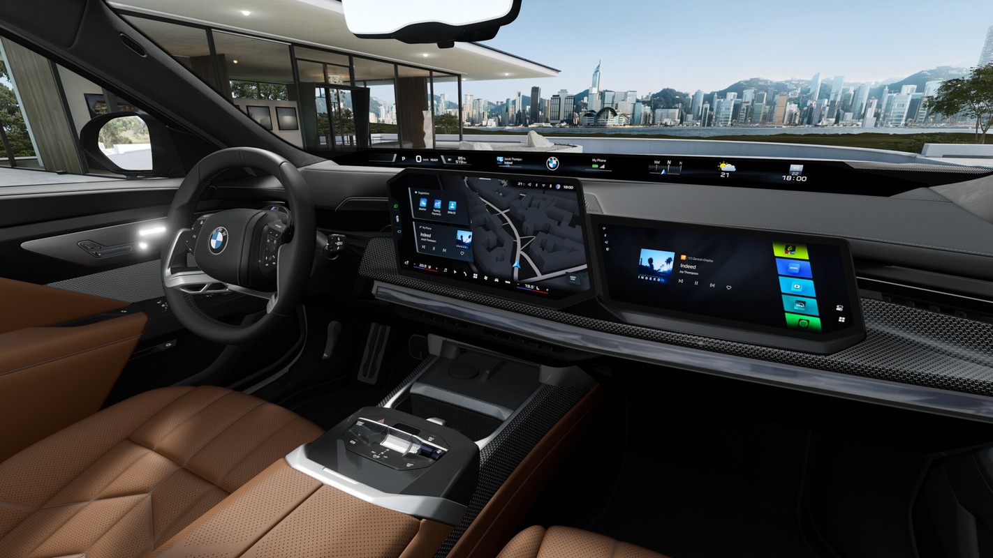 BMW i7
