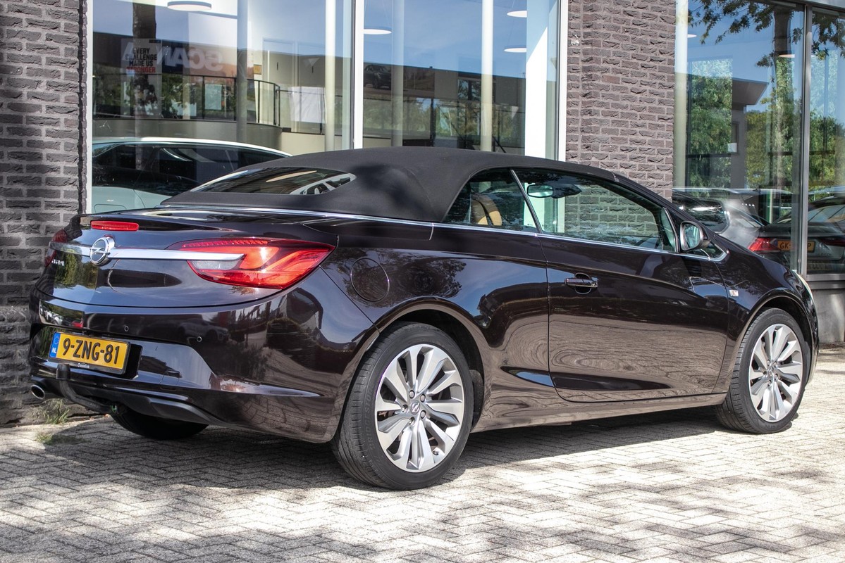 Opel Cascada