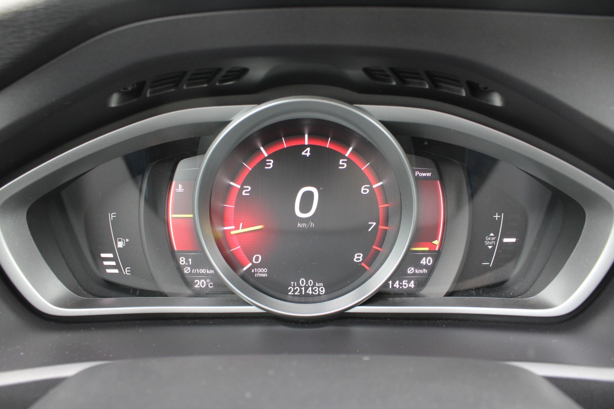 Volvo V40