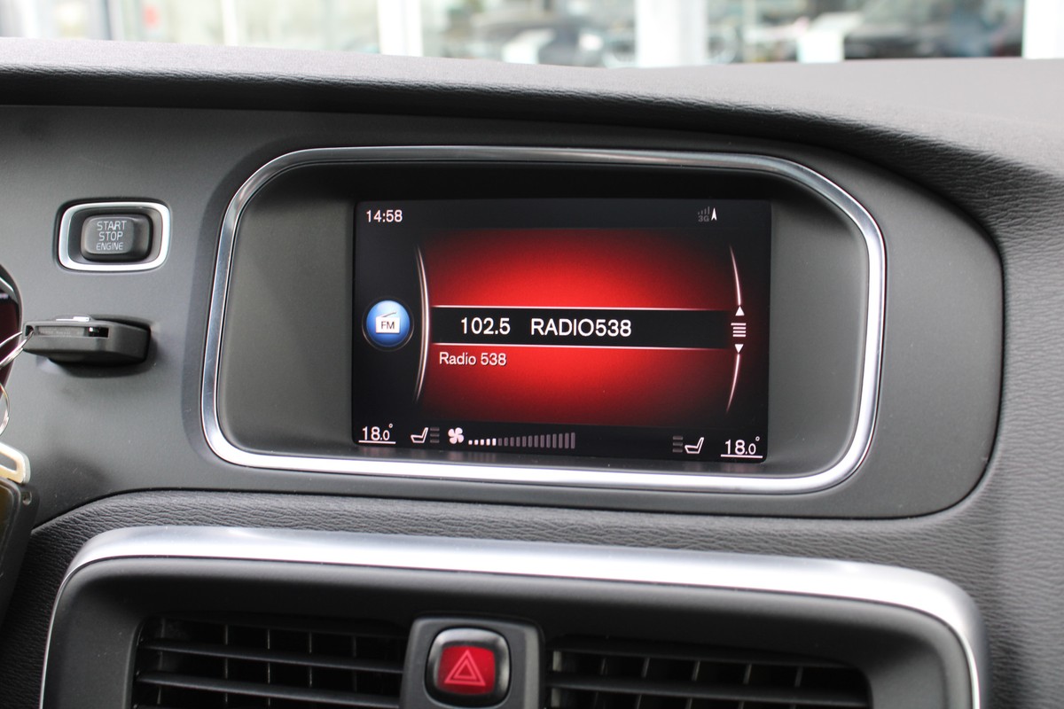 Volvo V40