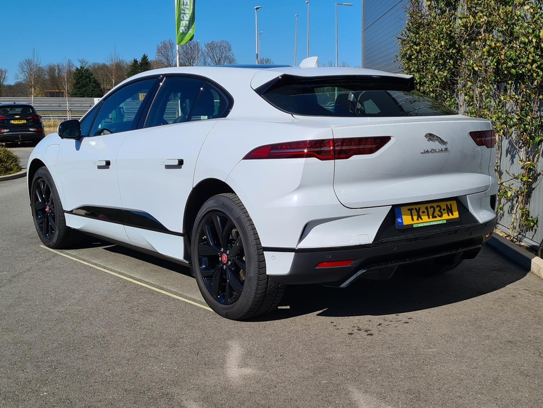 Jaguar I-PACE