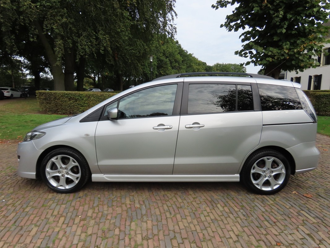 Mazda 5