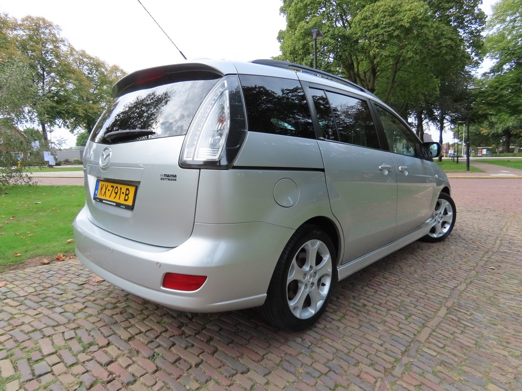 Mazda 5