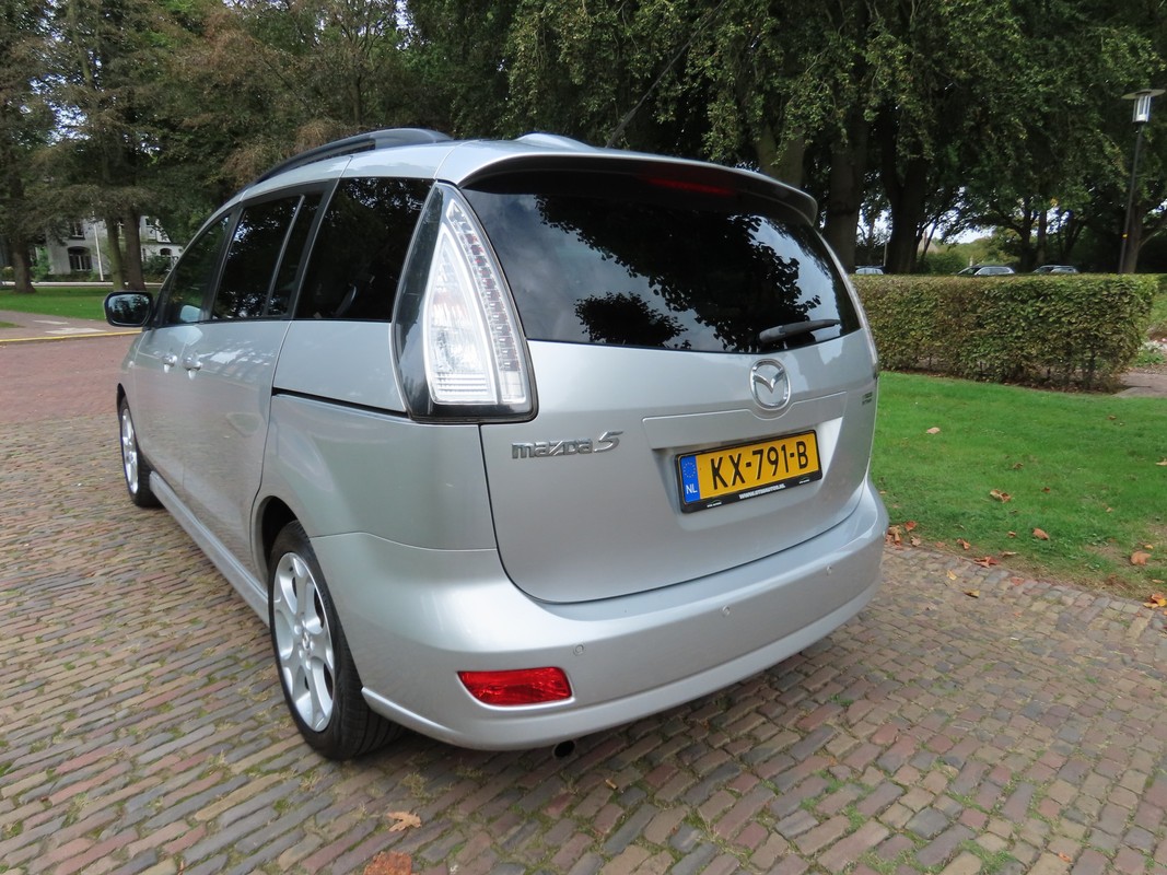 Mazda 5