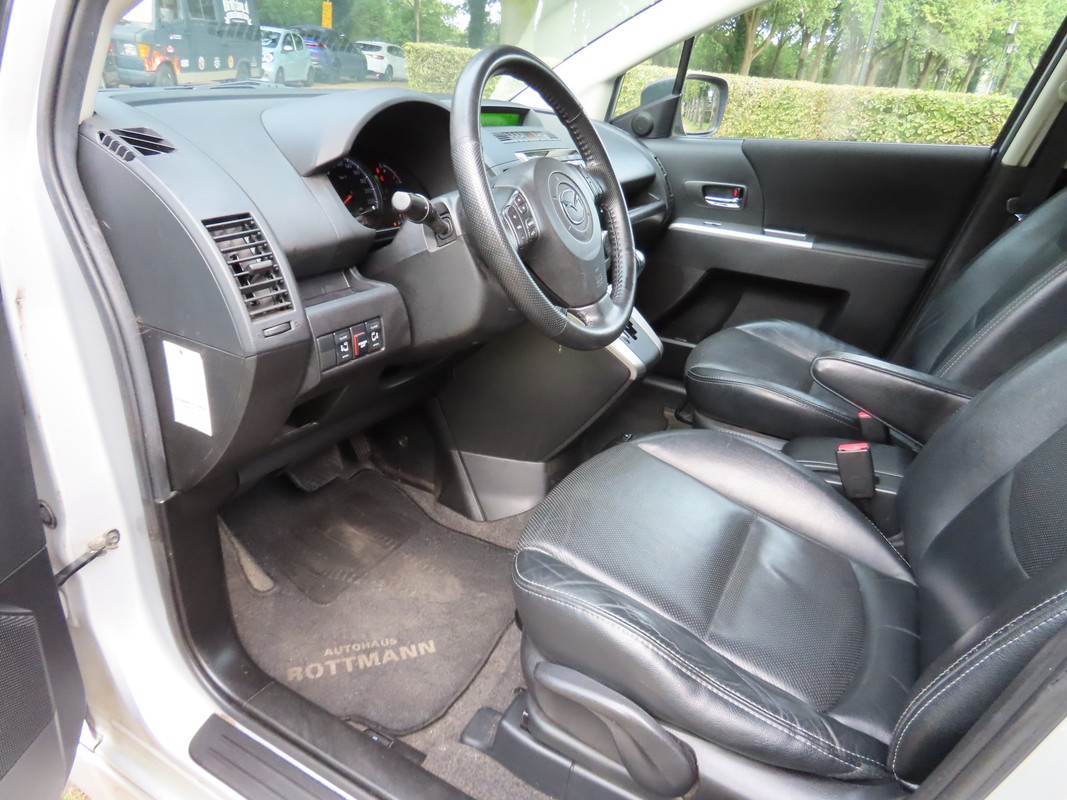 Mazda 5