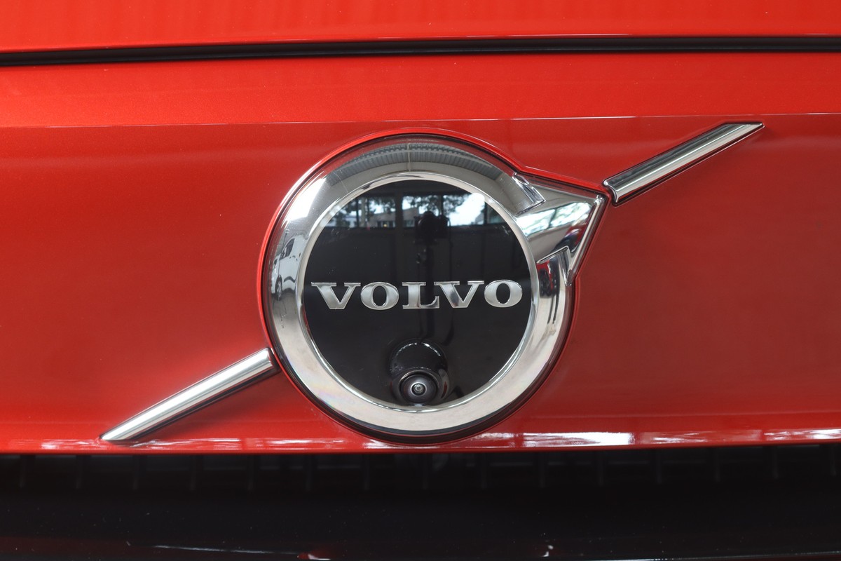 Volvo EC40