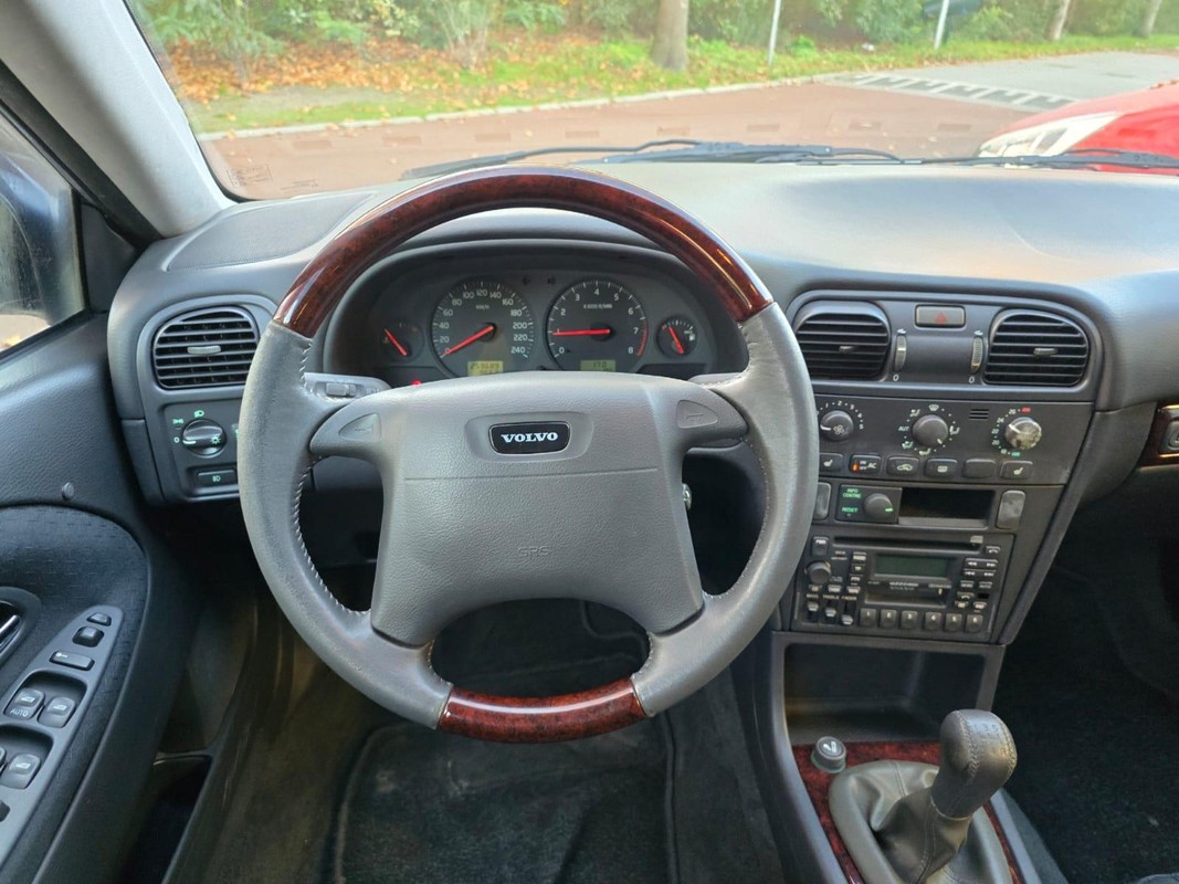 Volvo S40