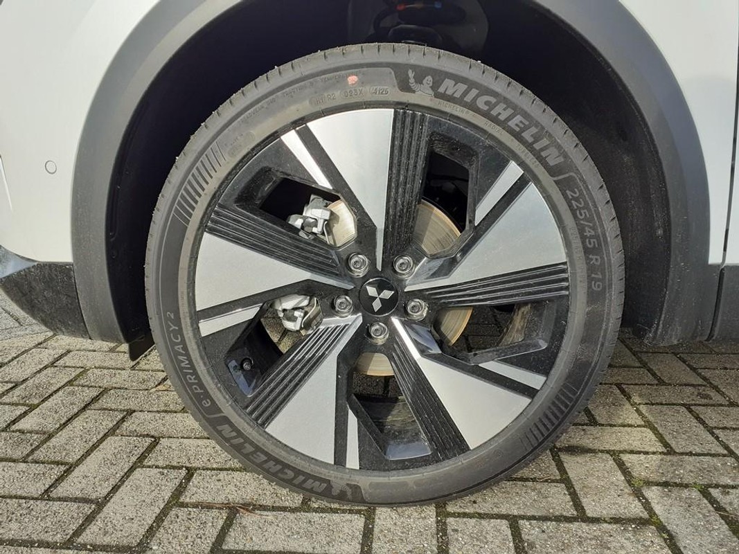 Mitsubishi Grandis