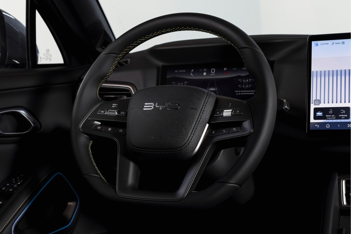 BYD ATTO 2