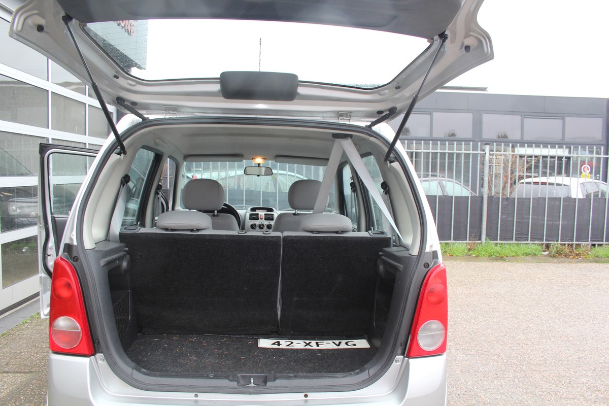 Opel Agila