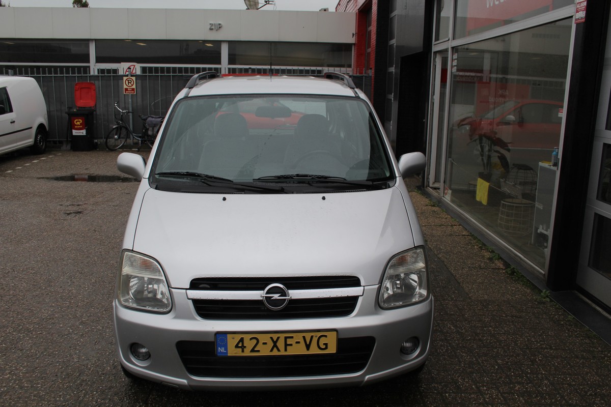 Opel Agila