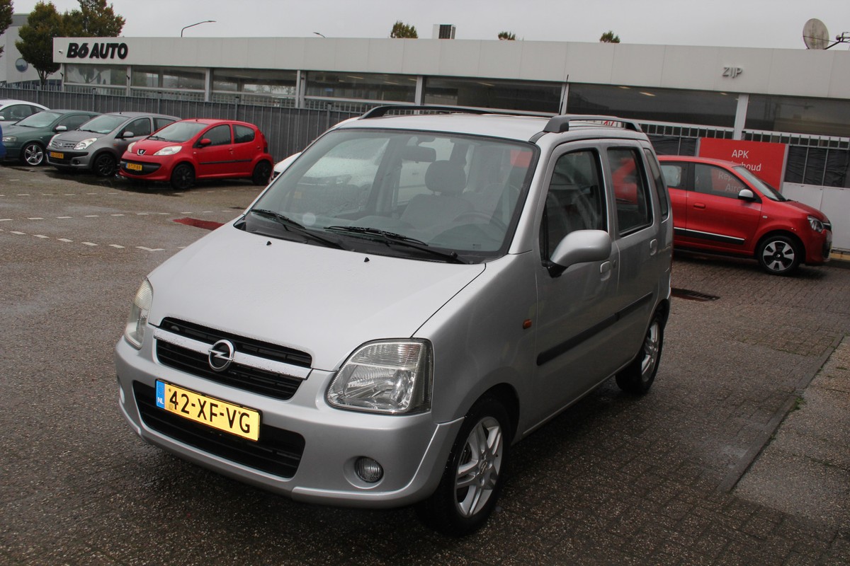 Opel Agila