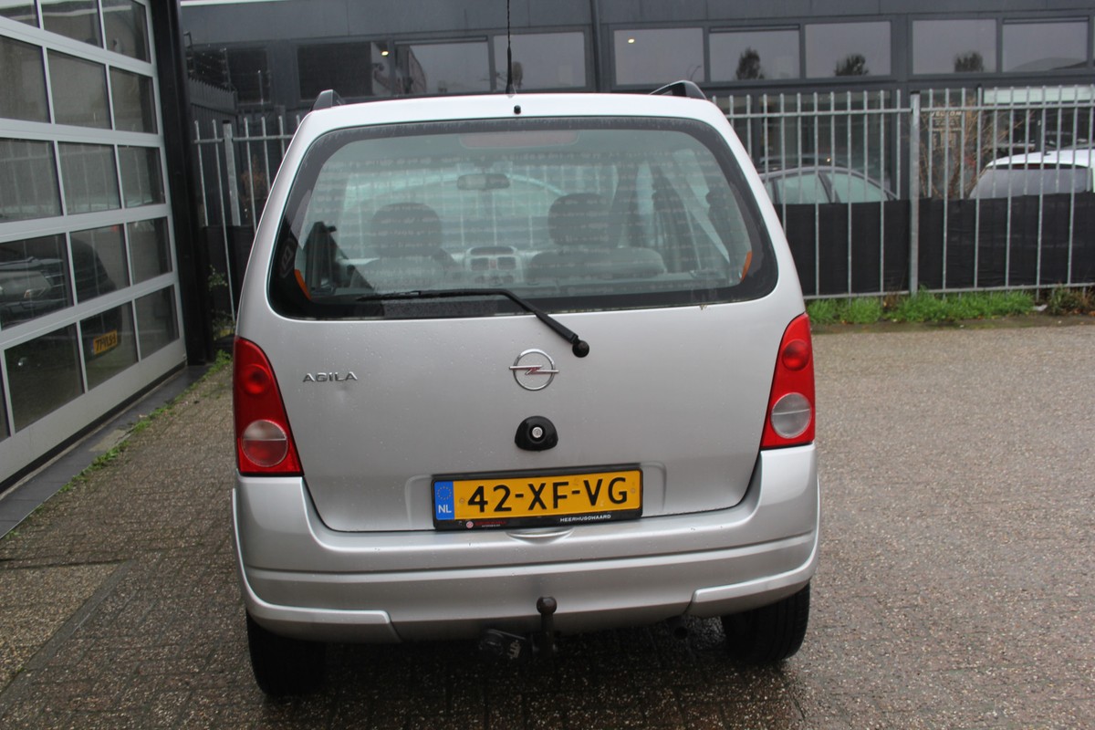 Opel Agila