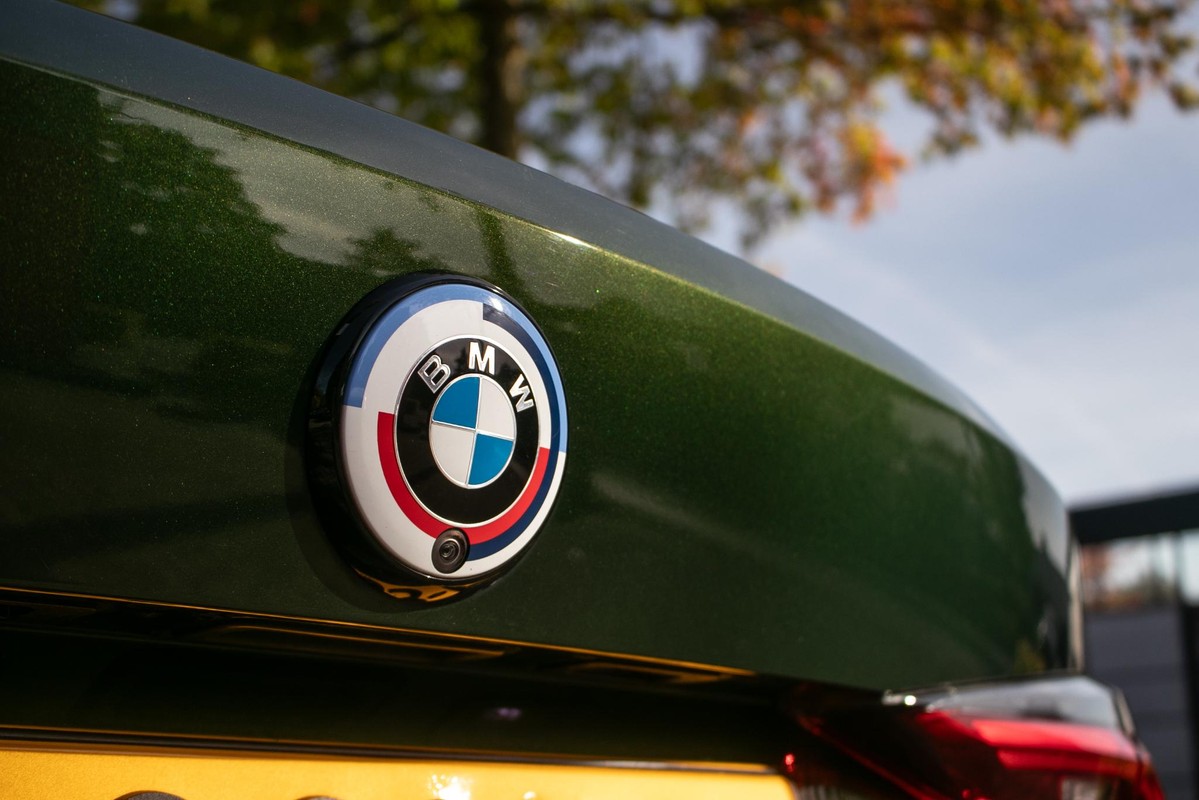 BMW i4