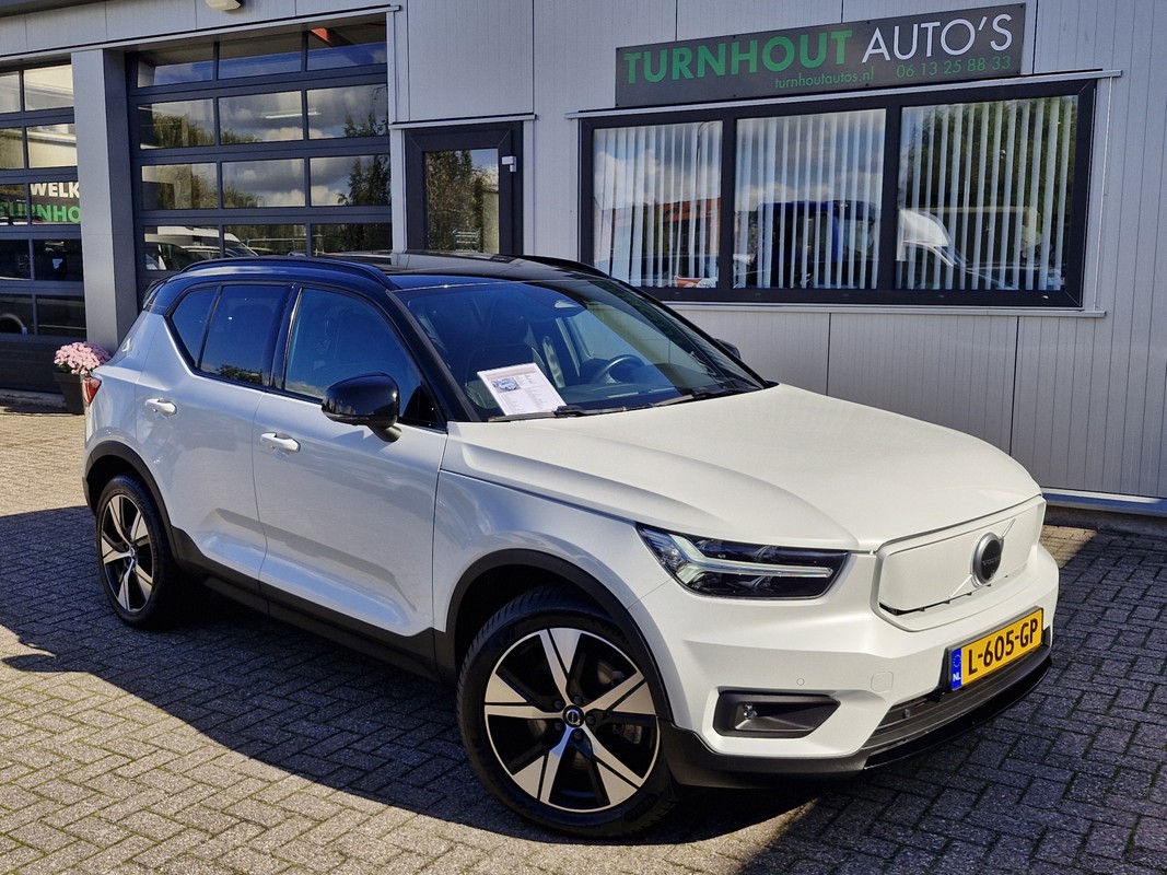 Volvo XC40