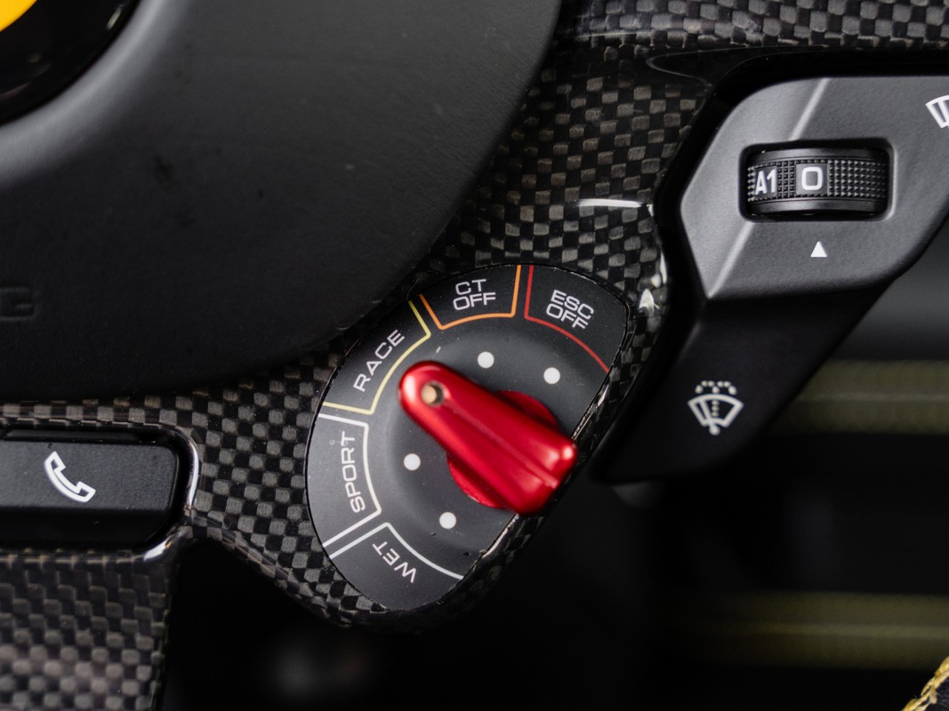 Ferrari F8 Tributo
