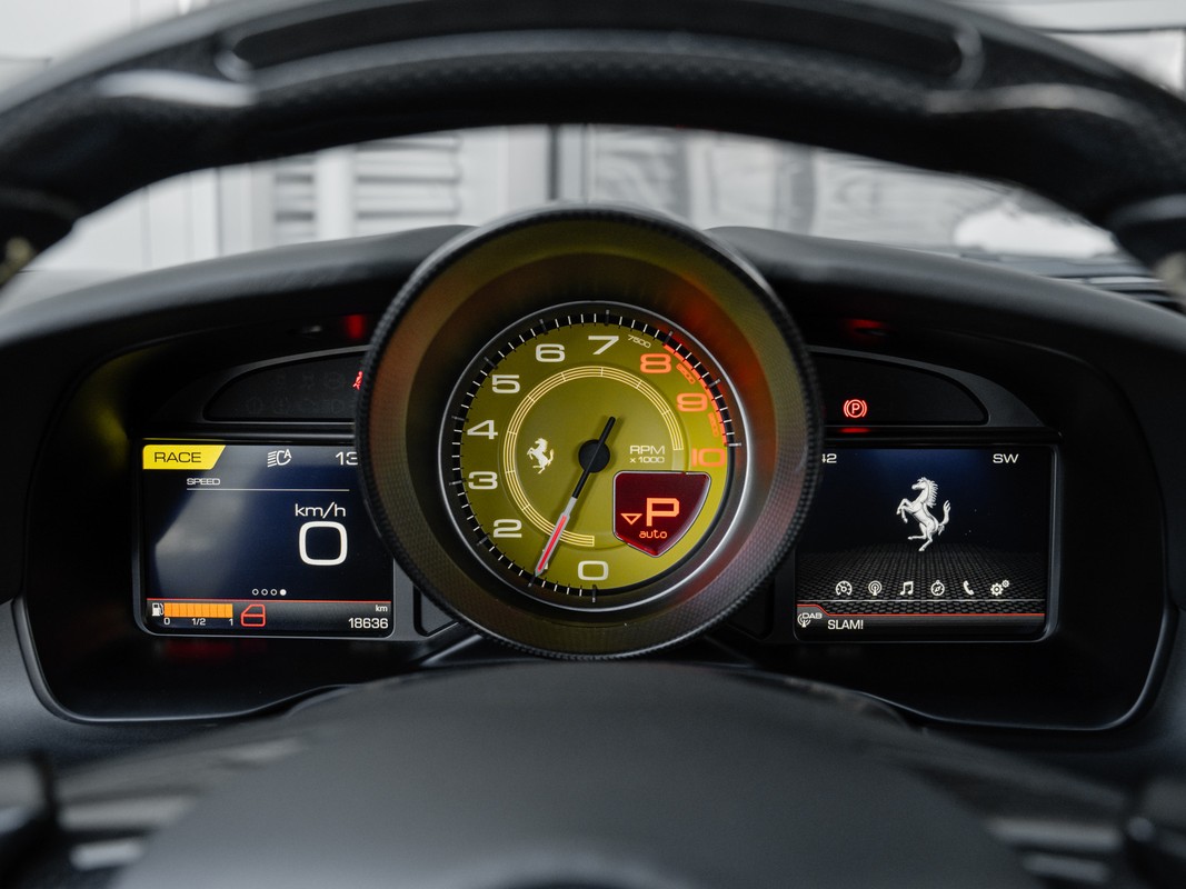 Ferrari F8 Tributo