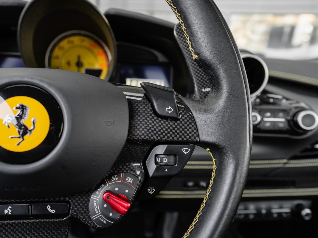 Ferrari F8 Tributo