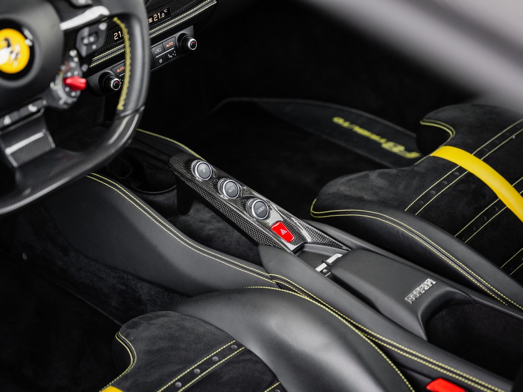 Ferrari F8 Tributo