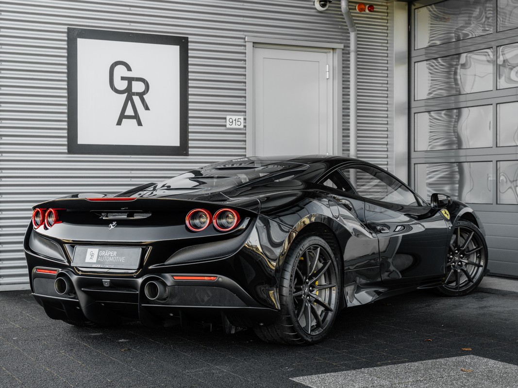 Ferrari F8 Tributo
