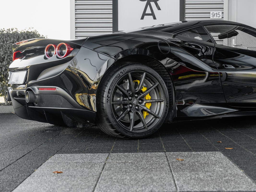 Ferrari F8 Tributo