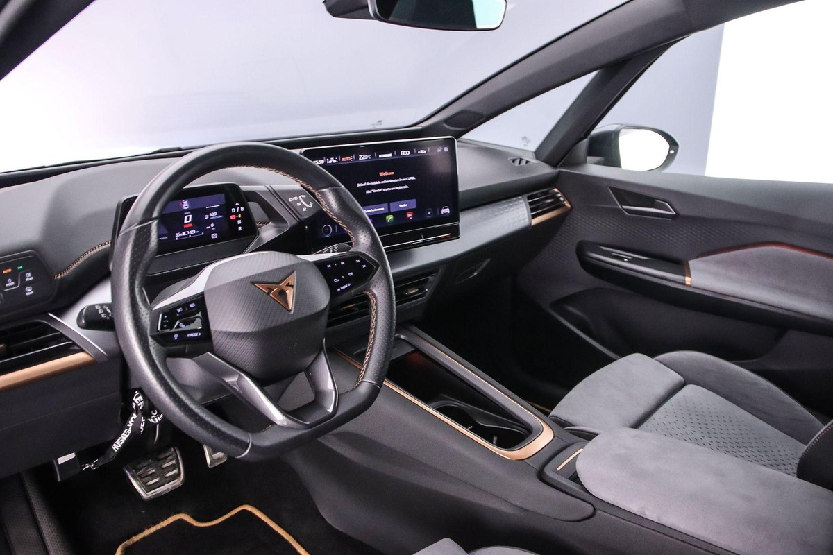 CUPRA Born